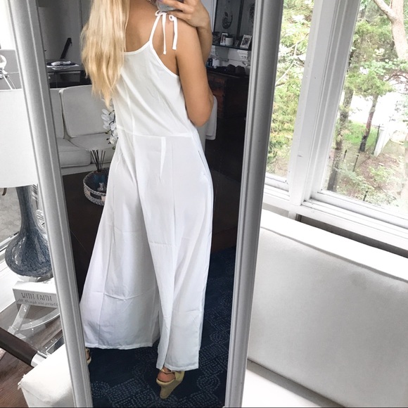 🆕 WHITE TIE SHOULDER WIDE LEG BEACH JUMPSUIT! - Picture 5 of 8